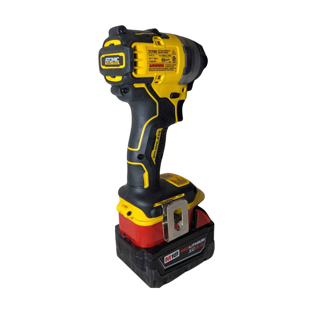 Milwaukee 18V to DeWalt 20V Battery Adapter-2