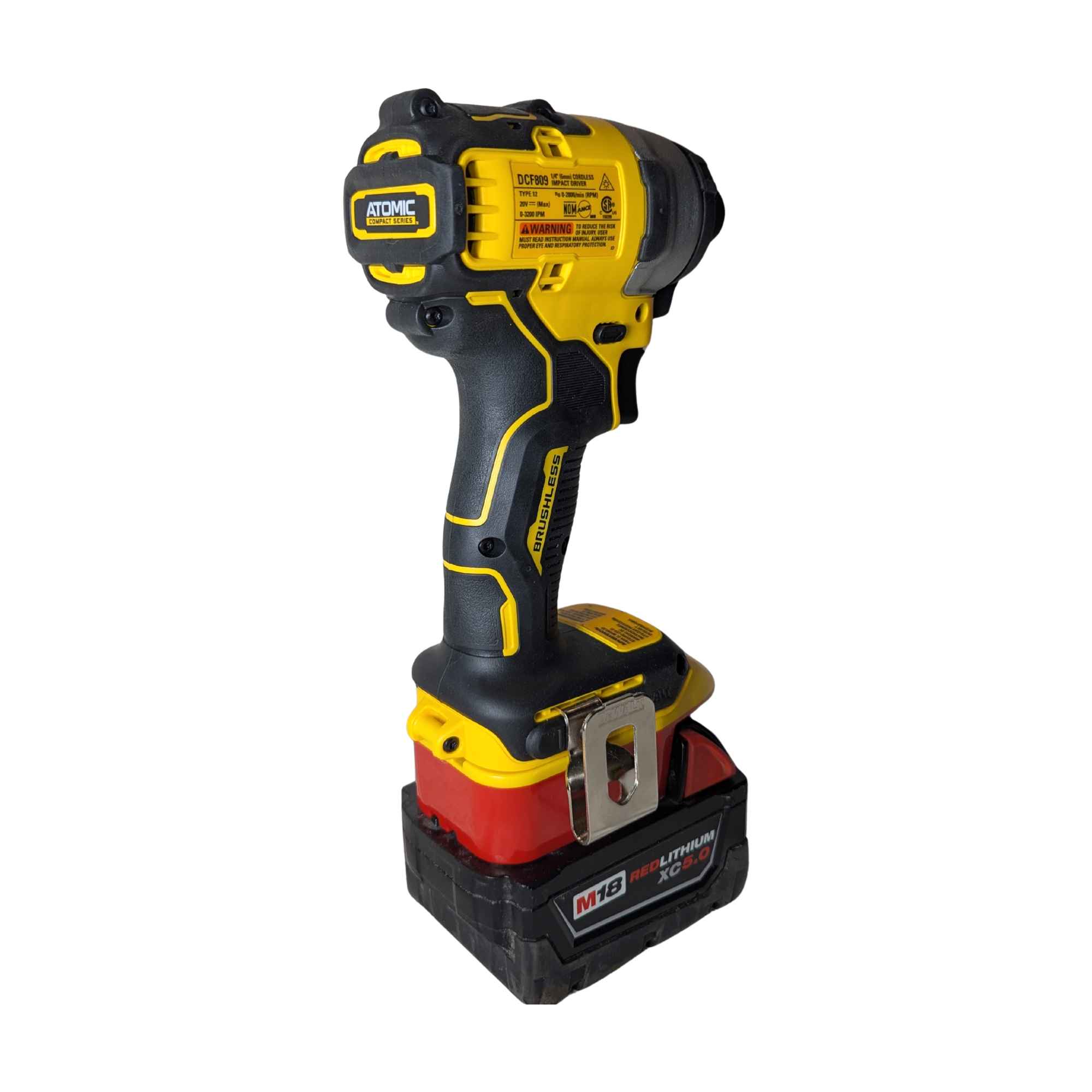 Milwaukee 18V to DeWalt 20V Battery Adapter-2